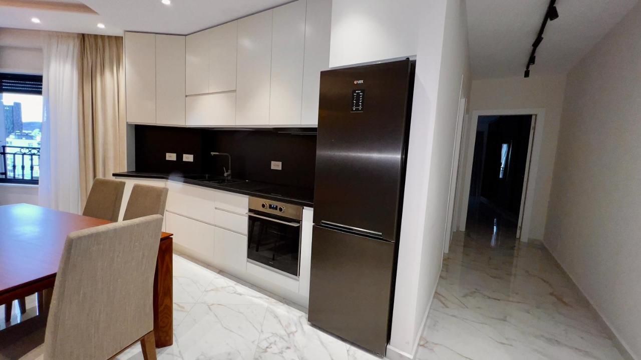 Zeus Tirana Suite Deluxe Eksteriør billede