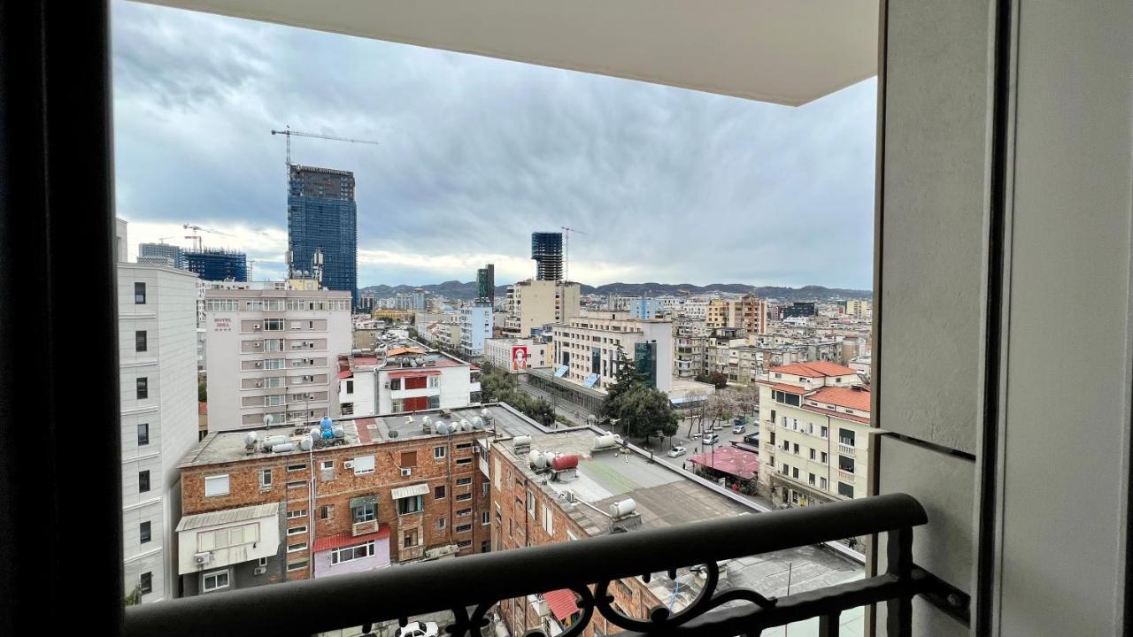 Zeus Tirana Suite Deluxe Eksteriør billede